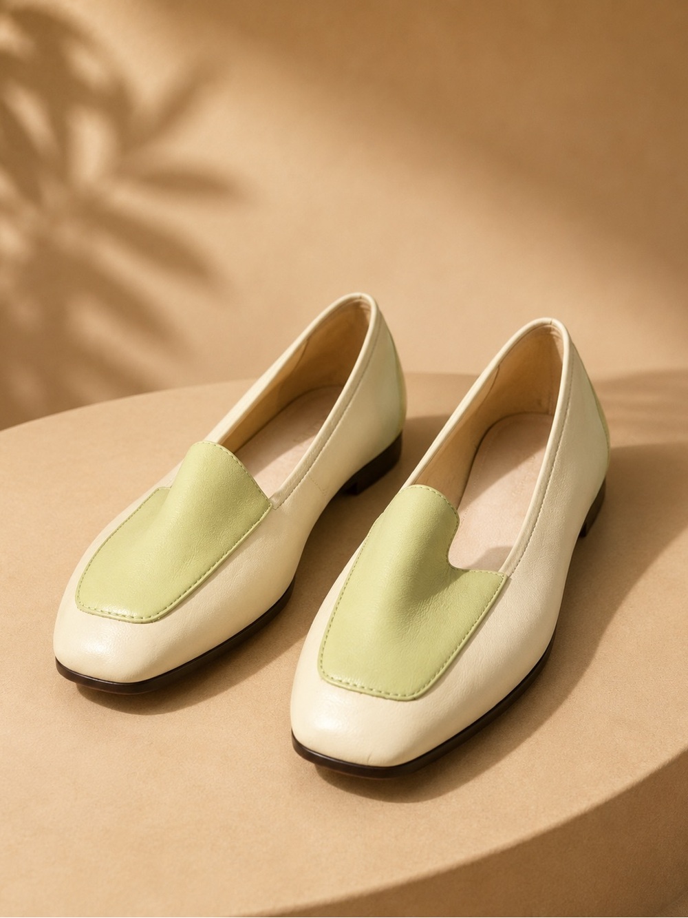 Enzo Angiolini Cream & Light Green Leather Slip-On Loafers 6.5